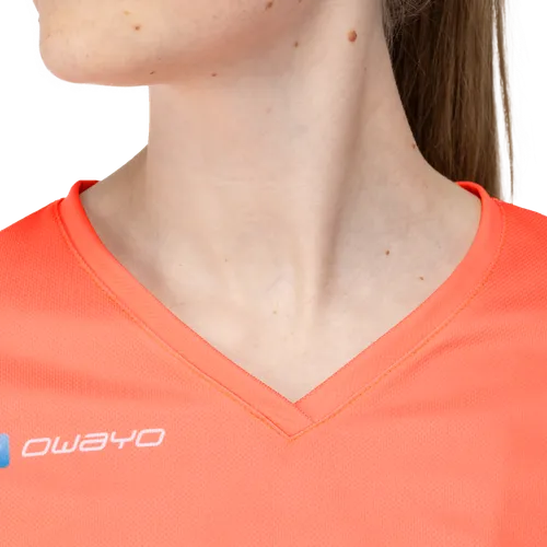 Collar Option2:</br>
V-Neck