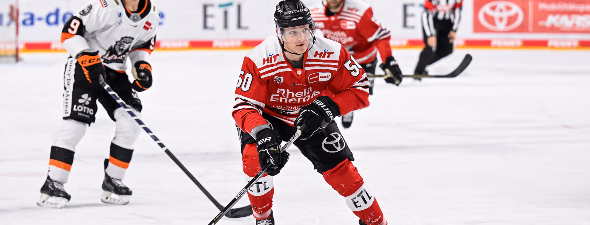 Customised Ice Hockey Apparel